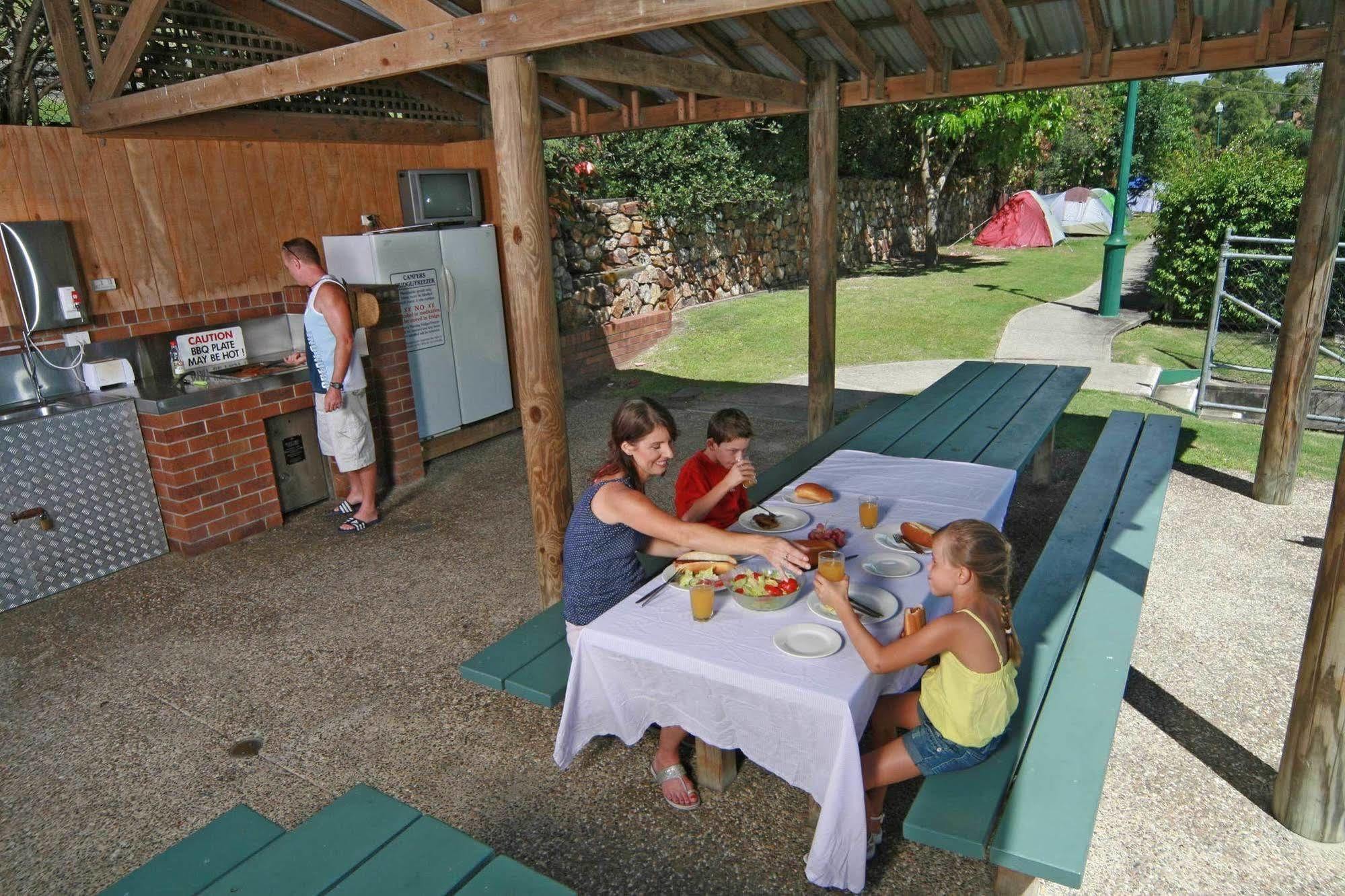Burleigh Beach Tourist Park Gold Coast Exterior photo